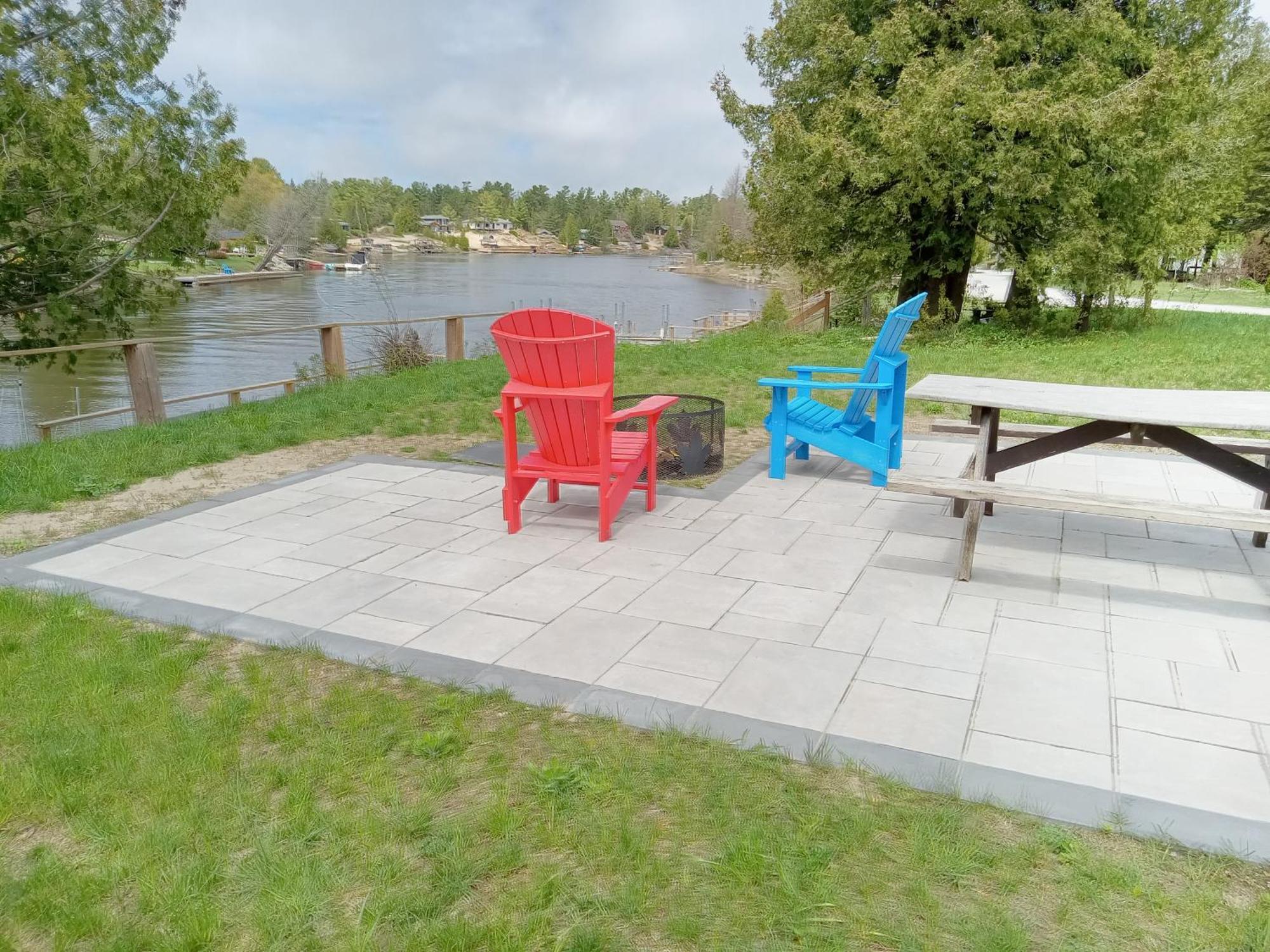 Sauble River Marina And Lodge Resort 萨波海滩 外观 照片